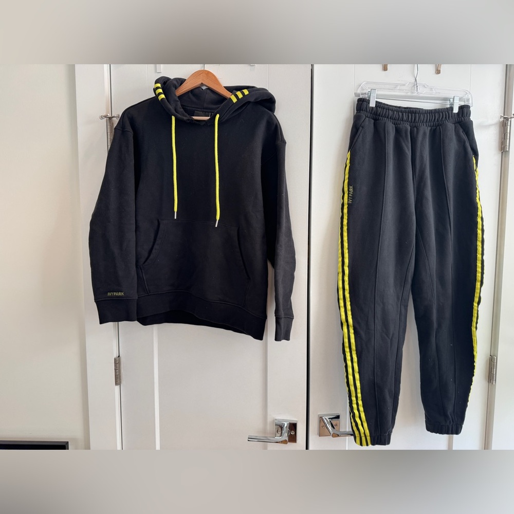 Adidas x IVY PARK x Peloton Sweatpants (Matching Set)